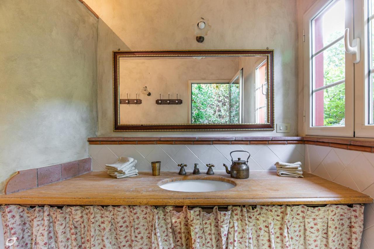 Villa Giardino Lucca Heated Pool, 2 Miles Lucca Капанари Екстериор снимка